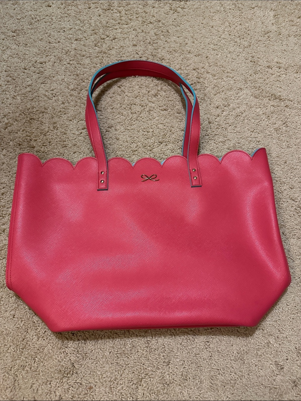 Bow-Emblem Pink Scalloped Tote Bag